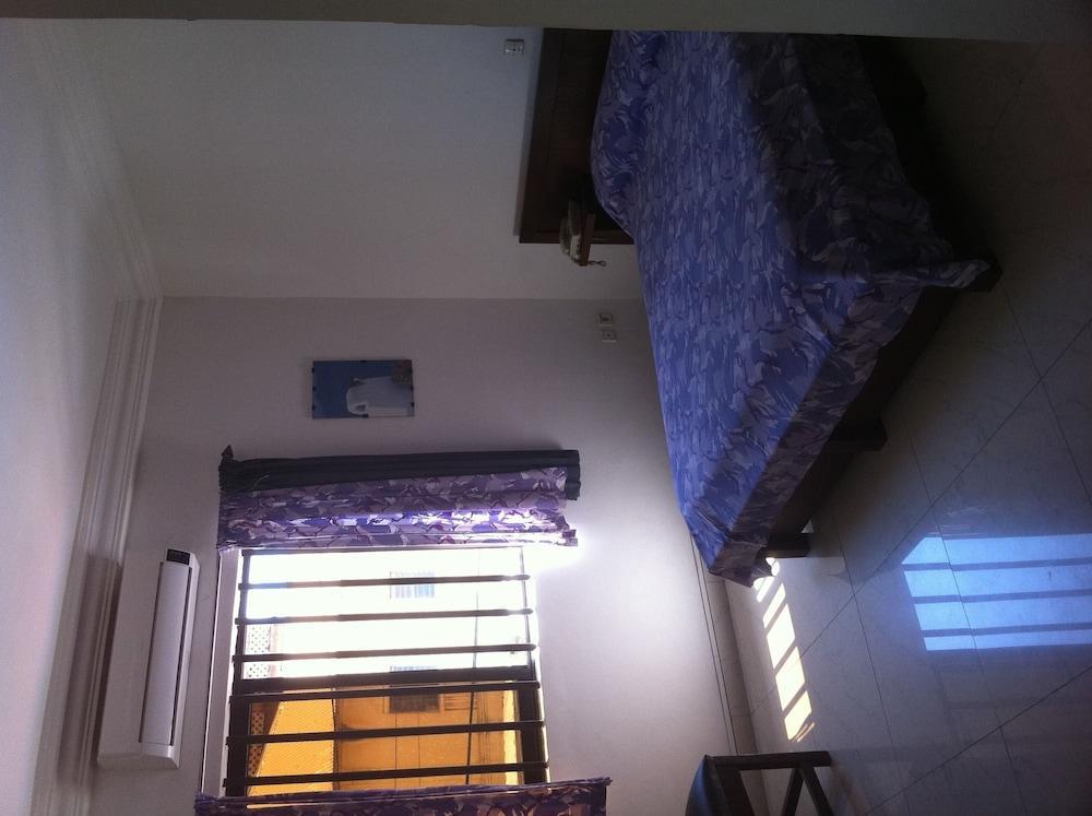 Acropole Hotel Cotonou Exterior photo